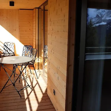 Alpinresortarlberg 1495 - Garni - Fruhstuck In Der Bed and Breakfast *